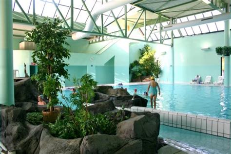 zwembad bohon|Subtropical swimming pool of Bohon – Les Villas de Durbuy